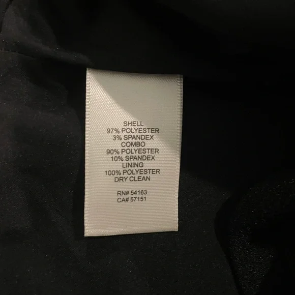 Off the shoulder velvet & crepe top - Picture 6 of 11